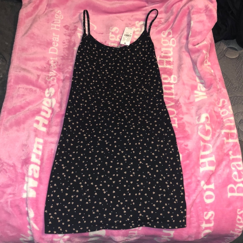 Brand New Brandy Melville Black Dress With Flowers - Picture 1 of 8